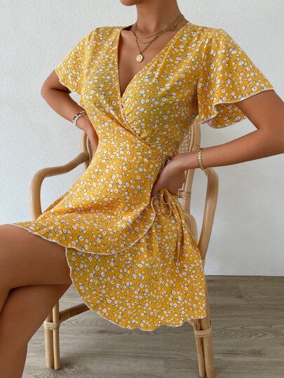 Breezaya Robe fleuri croisé à nœud