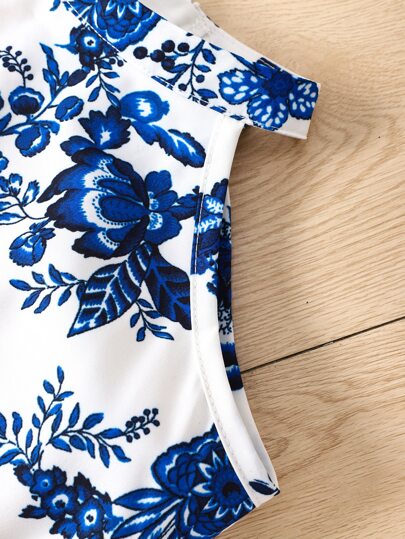 Jeune Fille Robe Bleu & Blanc Imprimé Floral Style Ras-Du-Cou Vacances Pour L'été