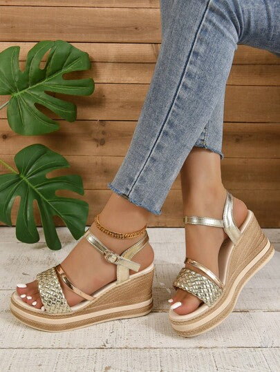 Sandales compensées à plateforme avec décoration de strass tressés dorés pour femmes, style bohème jeune, mode décontracté polyvalente, sandales compensées pour vacances