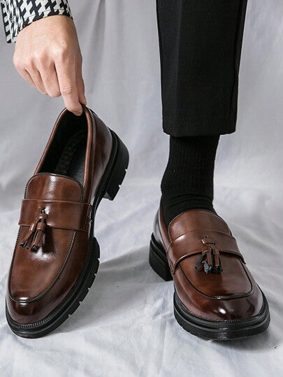 Chaussures habillées à semelle épaisse avec gland pour hommes - Mocassins habillés noirs à enfiler pour marié, mariage et coiffeur
