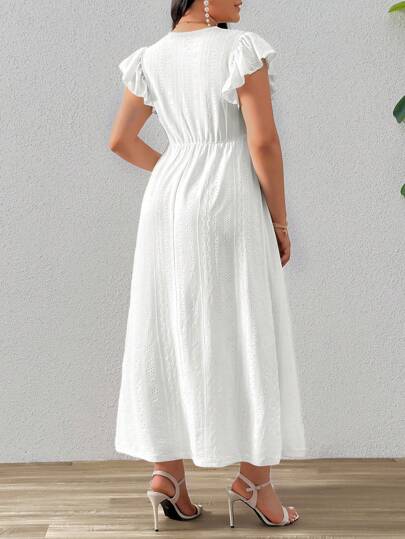 Privé Robe élégante blanche texturée pour femmes grandes tailles avec manches à volants et profil long, convient pour les rendez-vous, la saison des mariages, les voyages de printemps/été