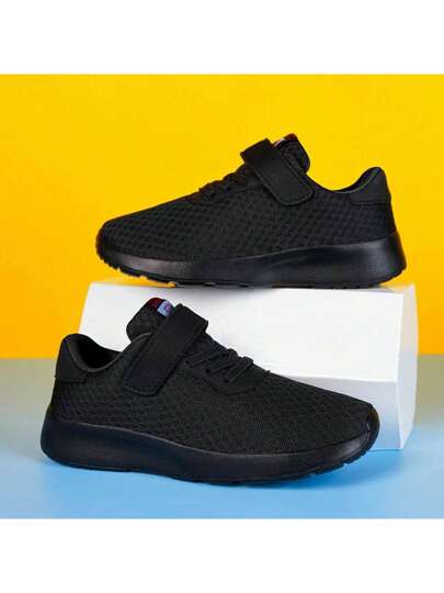 1 Paire De Chaussures De Course Légères Et Confortables Pour Femmes, Design Tout Noir, Dessus En Maille, Respirant Et Polyvalent, À Enfiler Avec Fermeture À Boucle Pour Le Printemps/été