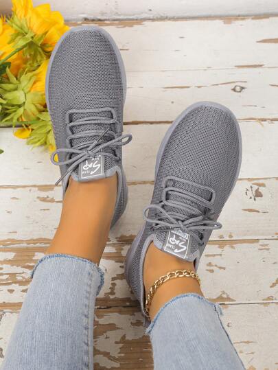 2025 Chaussures de course respirantes en maille pour femmes en automne, chaussures souples et confortables en tissu aérien, baskets polyvalentes décontractées pour l'extérieur, chaussures de marche, chaussures de course