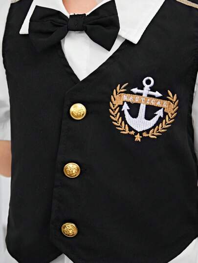 Ensemble de gilet, short et chemise pour garçon jeune homme de style simple avec badge décoratif à la mode, 3 pièces