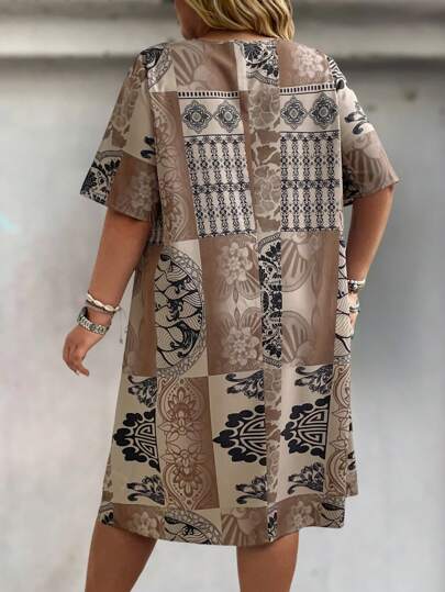 EMERY ROSE Robe pour femmes de grande taille à imprimé floral avec manches courtes, encolure en V à encoche droite et poches droites pour l'été
