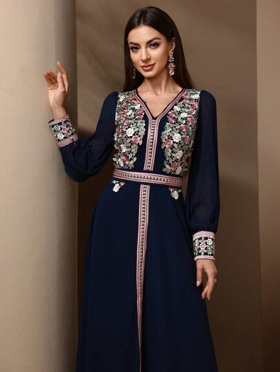 Robe Abaya Kaftan pour femmes avec broderie florale et patchwork, manches longues, style modeste, robe arabe pour le printemps, les vacances et l'automne