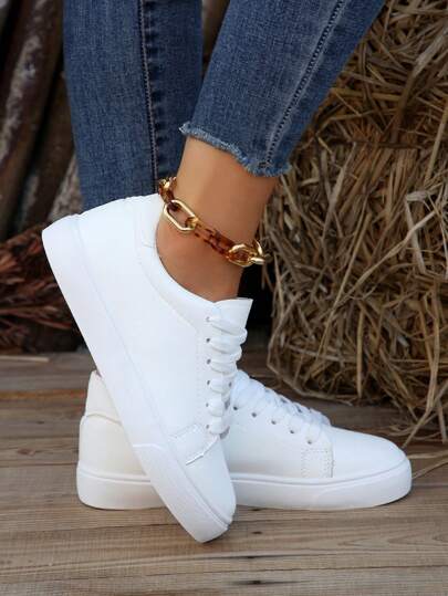 [Taille petit, recommandé de commander une taille au-dessus]2026 Nouvelles chaussures de skate blanches pour femmes, chaussures de sport respirantes polyvalentes et à la mode, chaussures décontractées, design de style coréen Ins, artificiel PU