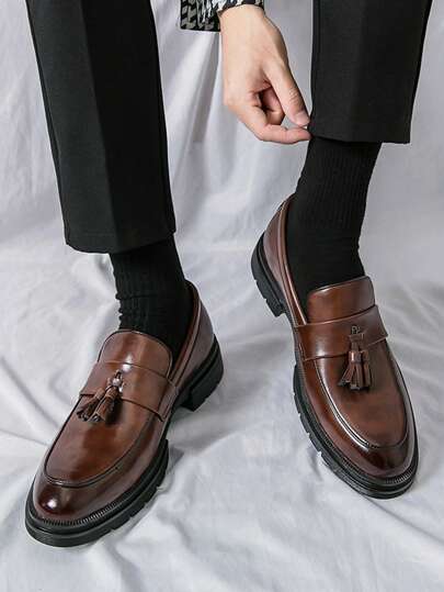 Chaussures habillées à semelle épaisse avec gland pour hommes - Mocassins habillés noirs à enfiler pour marié, mariage et coiffeur