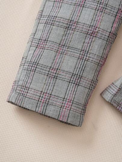 Ensemble chemise à carreaux à manches longues avec col en nœud papillon et pantalon avec bretelles ajustables pour jeune garçon, printemps/automne. Tenue de gentilhomme simple et élégante pour un anniversaire ou une occasion décontractée.