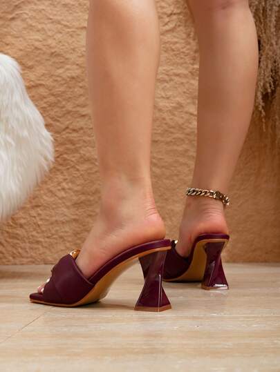 Nouvelles sandales de mode d'été, talons spirale à bout carré rouge vin avec boucle anneau doré, chaussures à talons bas pour le port extérieur et les déplacements