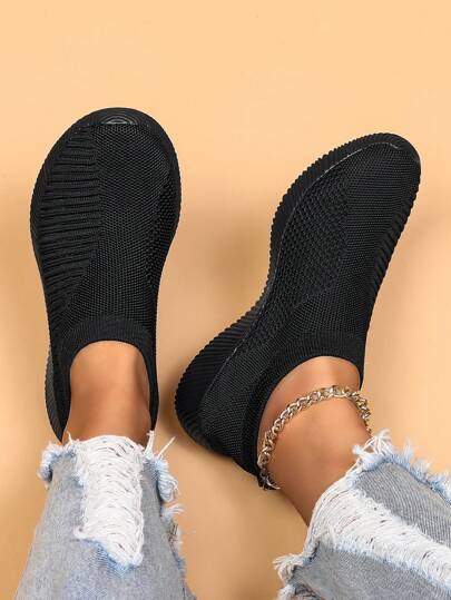 Baskets tricotées noires unies à enfiler pour femmes, légères, confortables, respirantes, semelle en mousse EVA antidérapante, chaussures décontractées pour la marche, les trajets, l'été/toutes saisons/l'école