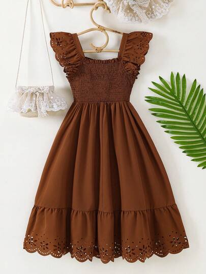Robe décontractée pour préadolescentes avec volants floraux froncés et ourlet à volants de couleur unie