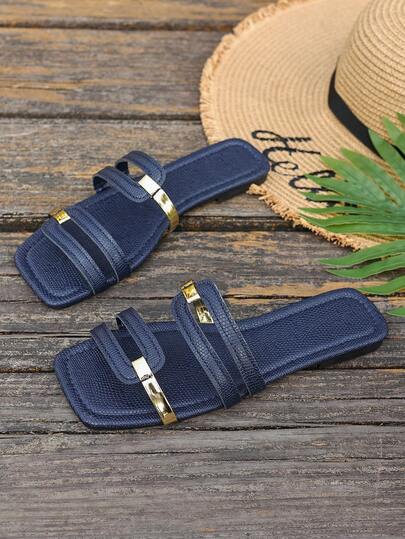 Sandales plates d'été pour femmes à bout ouvert avec design de découpe à rayures dorées, sandales de plage, mini-jupes. Pantoufles pour femmes à enfiler avec imprimé serpent, voyage
