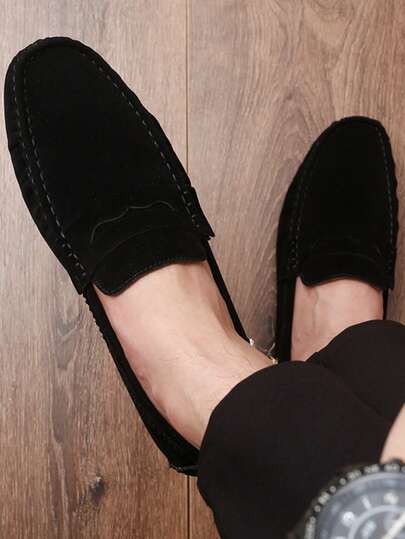 Mocassins pour hommes avec décoration métallique, confortables et antidérapants, design à enfiler, printemps/été