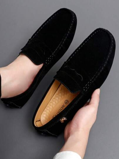 Mocassins pour hommes avec décoration métallique, confortables et antidérapants, design à enfiler, printemps/été