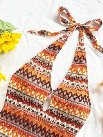 Soleia Nouvelle robe de plage mini à rayures multicolores et dos nu à la mode