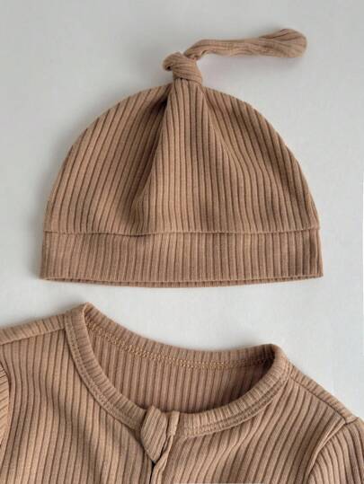 Loomiva Ensemble de 4 pièces pour bébé nouveau-né : Combinaison à manches longues avec motif ours de dessin animé, couverture, gants, chapeau - Polyvalent et confortable pour l'automne et l'hiver