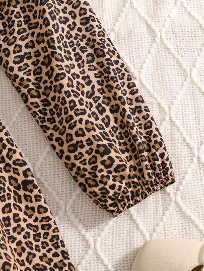 Robe mi-longue boutonnée à col et ceinture, imprimé léopard, confortable. Tenue décontractée chic pour les jeunes filles, idéale pour l'extérieur