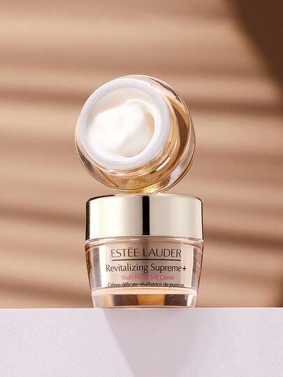 Estée Lauder [Mini Size] Crème revitalisante hydratante de jeunesse 15 ml / Crème nourrissante multi-effets : raffermissante, liftante, éclaircissante / Cible divers signes de vieillissement et préoccupations de relâchement ; améliore le relâchement de la