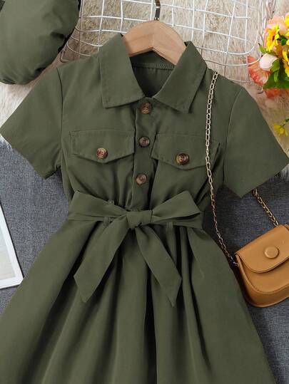 Robe-chemise Ajustée Ceinturée Pour Jeune Fille Avec Rabat Et Chapeau D'accessoire Sans Sac