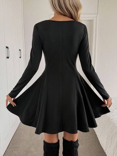 LUNE Robes mini pour femmes Robe d'automne Robe à manches longues Robe noire Robe noire pour femmes Jolie robe noire