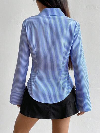 Sweetra Chemise à manches longues à boutons avec imprimé rayé coupe slim de couleur unie