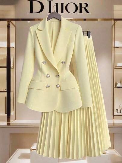 GlowEve Blazer décoré de boutons dorés pour femmes + Jupe plissée Élégant Polyvalent pour le travail et le quotidien Style minimaliste Ensemble 2 pièces Jaune