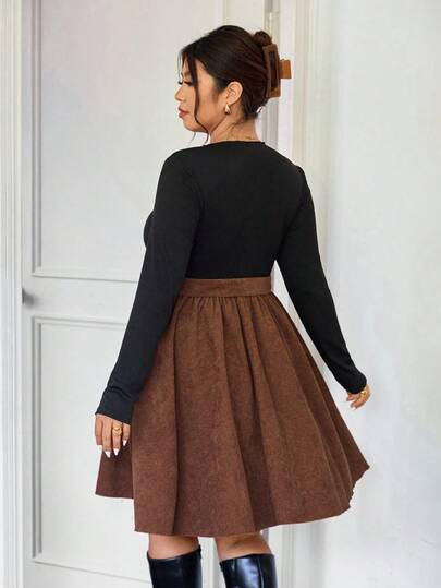 Lounesse Top à col montant noir en tricot à manches longues pour femmes grandes tailles, associé à une jupe en velours côtelé kaki, robe grande taille pour le port quotidien, les rendez-vous, la mode