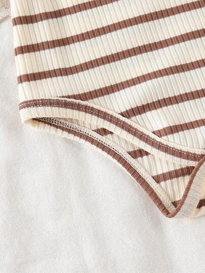Ensemble pyjama 6 pièces nouveau-né avec body à manches longues et pantalon à pieds, tricot côtelé doux pour l'automne/l'hiver, rayures marron, décontracté, assorti pour la famille
