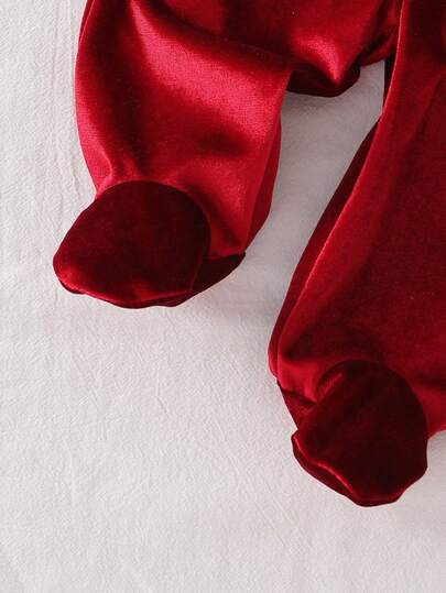 Pyjama pour nouveau-né, ensemble pyjama 2 pièces en velours rouge avec poche cœur, haut à manches longues avec boutons devant et pantalon assorti, mignon pour les fêtes, automne/hiver, tenue de nuit