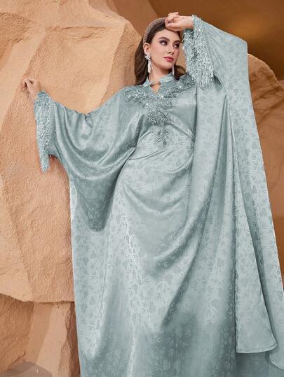Layrah Robe de luxe pour femmes avec patchwork de perles et de franges élégantes