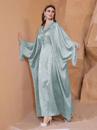 Layrah Robe de luxe pour femmes avec patchwork de perles et de franges élégantes