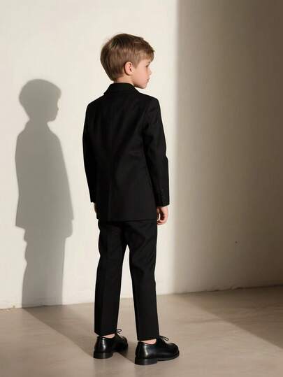 Ensemble de costume formel 4 pièces pour jeune garçon avec cravate, convient pour les mariages, les fêtes d'anniversaire, les anniversaires et les cérémonies de baptême