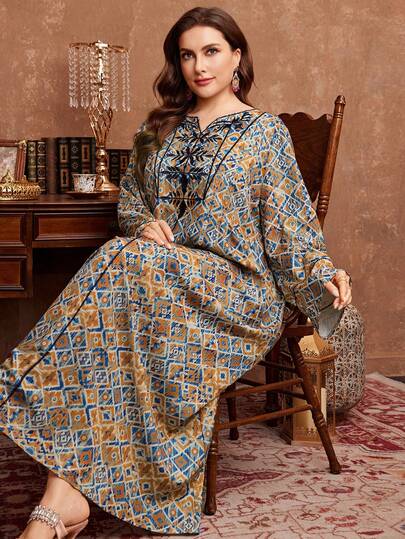 Al Najma Tunique longue rétro imprimée et brodée pour femmes grandes tailles, style traditionnel turc et arabe. Convient pour toutes les occasions au printemps et à l'automne