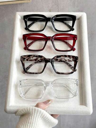 Lot de 4 Lunettes modes carrées à monture complète, élégantes et transparentes, ornées de strass multicolores, parfaites pour un look décontracté et à la mode. Idéales pour le bureau, elles s'adaptent à toutes les formes de visage.