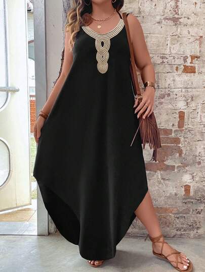 Breezaya Robe camisole longue à col en dentelle florale amincissante polyvalente pour femmes grandes tailles