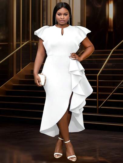 Robe d'été blanche élégante style mariée grande taille, manches courtes, fente, ourlet à volants, convient pour invitée de mariage, enterrement de vie de jeune fille, vacances, anniversaire