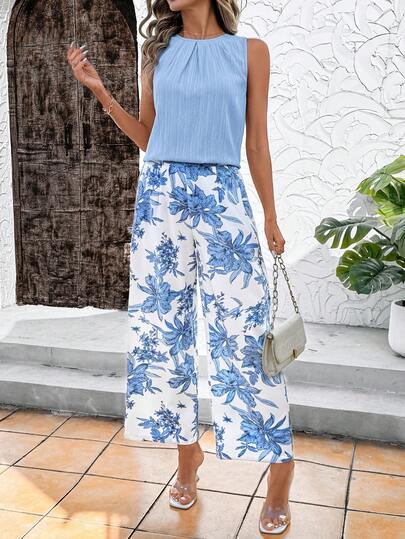 Clasi Femmes Pantalon à jambes larges plissé à imprimé floral bleu, col rond sans manches ample. Ensemble élégant et décontracté pour les sorties et les vacances. Ensembles femme d'été 2 pièces, tenues d'été décontractées pour femmes, tenues de vacances