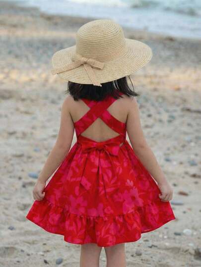 Emery Rose Kids Emery Rose Kids Robe courte à taille élastique avec imprimé tropical tressé et nœud papillon pour jeune fille, style vacances avec robe à bretelles fines imprimée, pour vacances d'été à la plage. Assortie mère-fille et sœurs, style de vaca