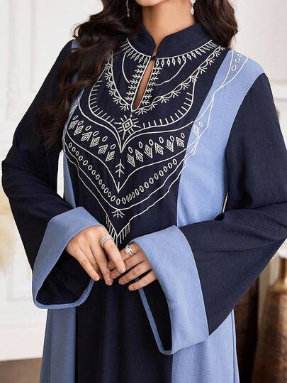Al Najma Tunique longue turque pour femmes, style conservateur et décontracté, avec broderie et couleurs contrastées. Robe arabe pour femmes.