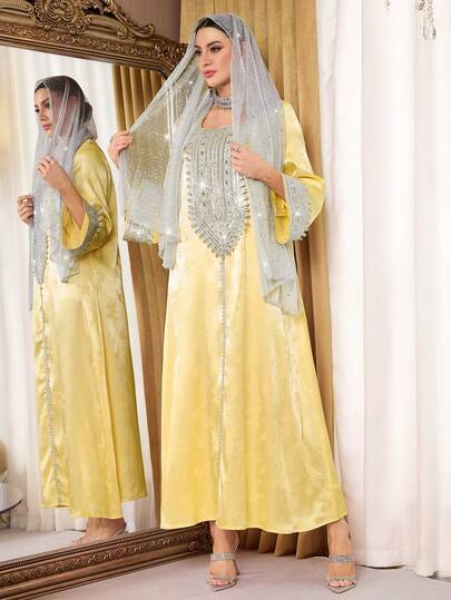 Al Najma Abaya élégante pour femmes décorée de sequins et robe maxi traditionnelle arabe