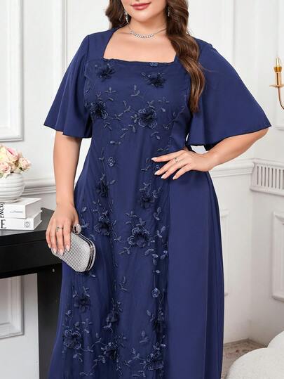 Clasi Robe élégante à col carré, manches à volants et broderie florale pour femmes grandes tailles