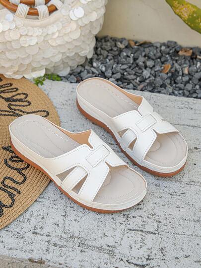 1 paire de sandales compensées minimalistes de grande taille, couleur unie, à bout rond ajouré, confortables et légères. Sandales décontracté à enfiler, chaussures d'été blanches, convenant pour un port quotidien et les vacances, cadeau pour la fête des m