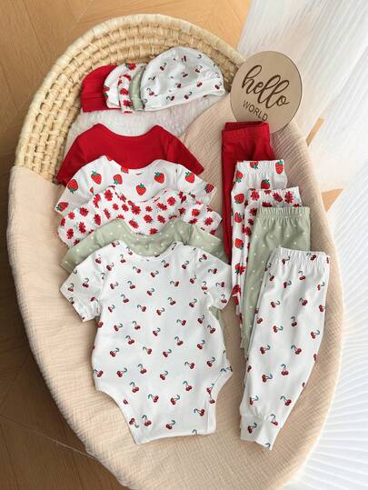 Ensemble de 15 pièces pour nouveau-né fille d'été, body à manches courtes, pantalon, chapeau, gants et plus, avec motifs tricotés mignons de cerises et de fraises.