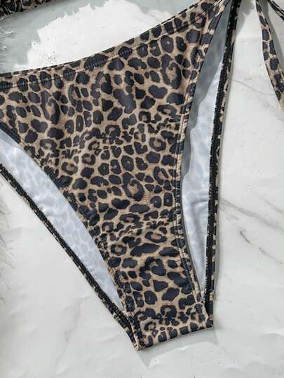 Soleia Ensemble de bikini grande taille pour femmes avec imprimé léopard, couleur contrastée, nœud et décoration de perles