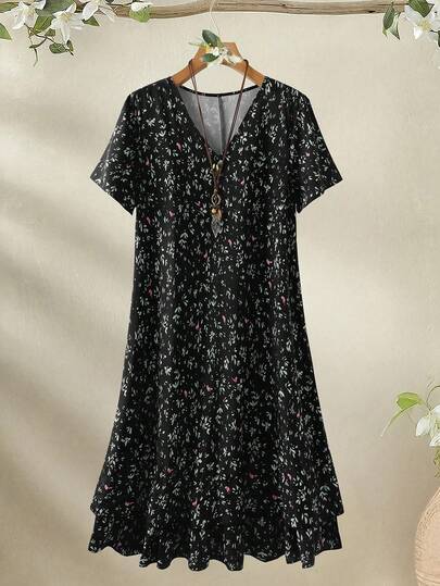 Rusticease Robe d'été bohème noire pour femmes grandes tailles, imprimé floral, manches courtes, style décontracté campagnard, col en V, tenue pour vacances et festival de printemps