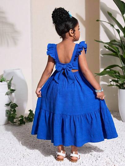 Robe longue pour jeune fille à col carré bleu mode, manches à volants, dos nu avec nœud, style bohème, drapé confortable, imprimé totem noir et blanc, minimaliste élégante, convient pour les fêtes, sorties, vacances, plage au printemps/été