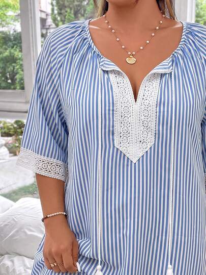 Swim Lushoire Robe de plage pour femmes grandes tailles à rayures contrastées avec dentelle et manches courtes
