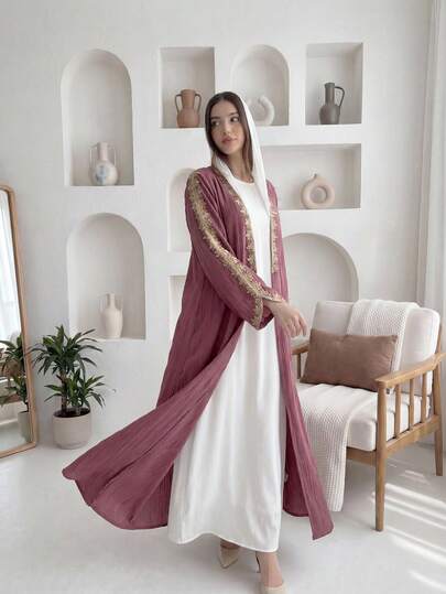 Al Najma Abaya brodé pour femmes