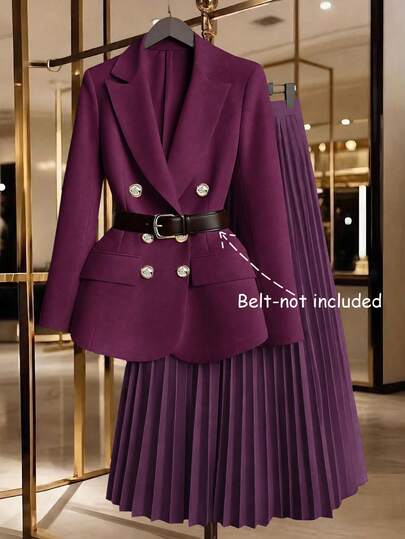 GlowEve Ensemble 2 pièces élégant pour femmes, composé d'un blazer avec décorations de boutons dorés + une jupe plissée. Tenue polyvalente et minimaliste pour le travail et les sorties, de couleur jaune.